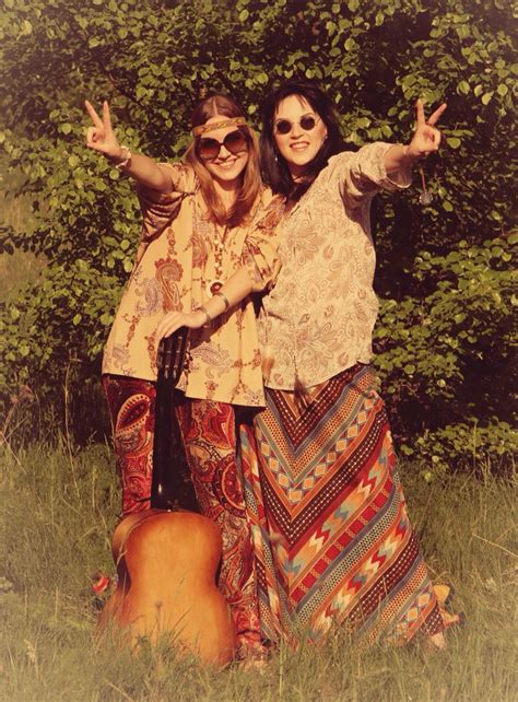 fotos hippies|hippie photos from the 1970s.